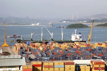 Doanh nghiệp logistics: Tái cơ cấu để phục hồi