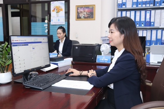Số hóa quy trình kinh doanh: Lợi ích cho cả khách hàng và EVNNPC