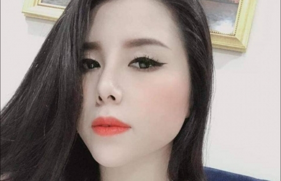 Đà Nẵng: Bắt giữ" hotgirl" livestream buôn bán "nước nho ma tuý"