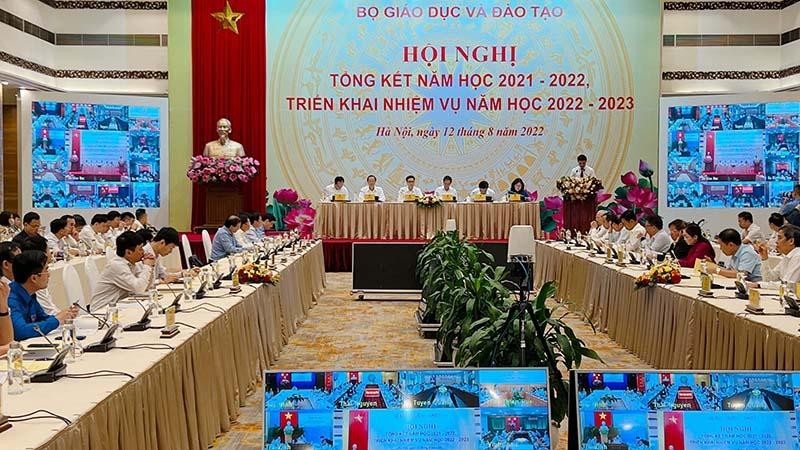 Sẽ sử dụng ngân sách Nhà nước mua sách giáo khoa phổ thông cho học sinh mượn?