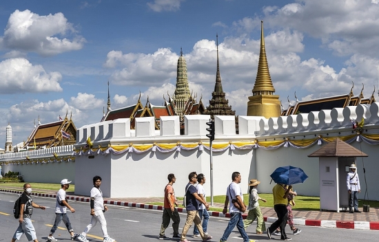 Các thị trường mới nổi ứng phó với cú sốc kinh tế kéo dài