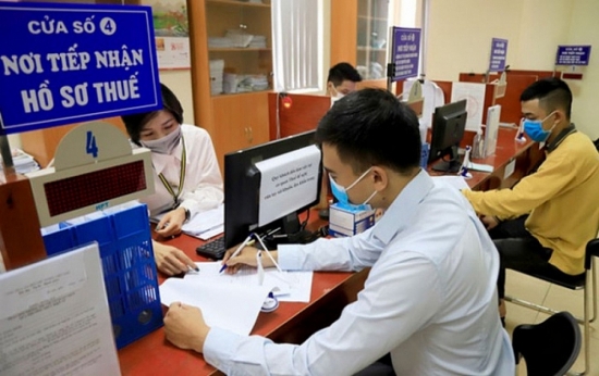 Ngành thuế Hà Nội: Chia sẻ khó khăn cùng doanh nghiệp