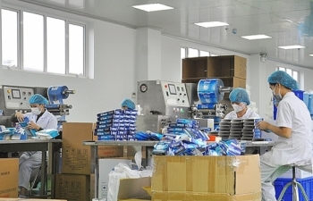 Bộ Công Thương: Hỗ trợ tối đa cho doanh nghiệp sản xuất, cung ứng khẩu trang