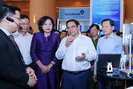 Chuyển đổi số ngành Ngân hàng: Cơ hội để bứt phá