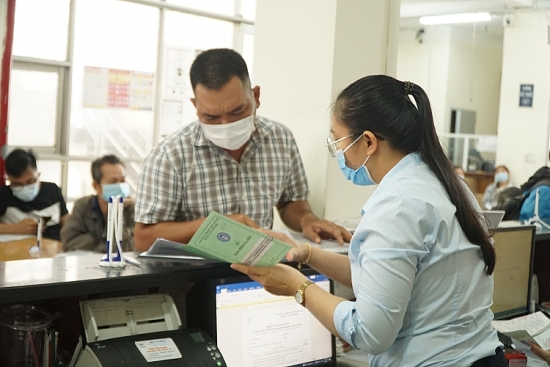 Rút bảo hiểm xã hội một lần: Lợi ít thiệt nhiều