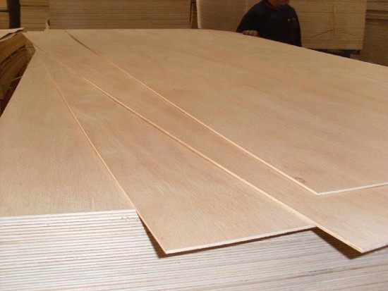Hoa Kỳ gia hạn điều tra lẩn tránh biện pháp phòng vệ thương mại với gỗ dán từ Việt Nam