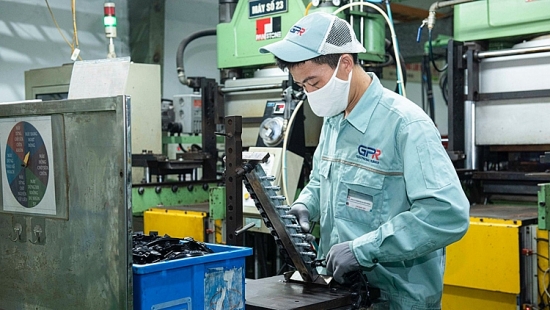Giải bài toán lao động, phục hồi hoạt động sản xuất