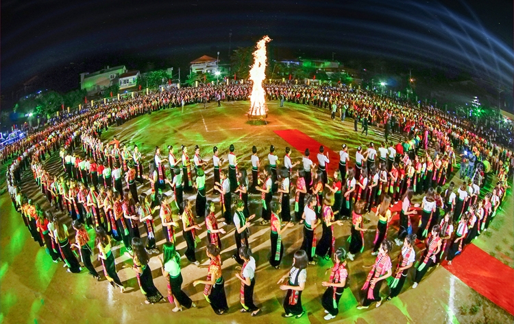 Xòe Thái trở thành Di sản phi vật thể đại diện của nhân loại