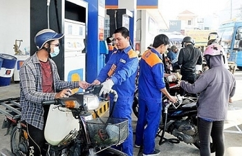 Giá xăng tiếp tục giảm từ 15h ngày 16/9