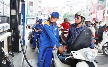Giá xăng đồng loạt giảm sâu từ 15h ngày 6/12