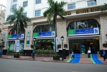 Standard Chartered Việt Nam hỗ trợ khách hàng trong mùa dịch Covid-19
