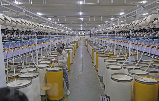 Tầm nhìn mới phát triển bền vững ngành dệt may Việt Nam trước đại dịch