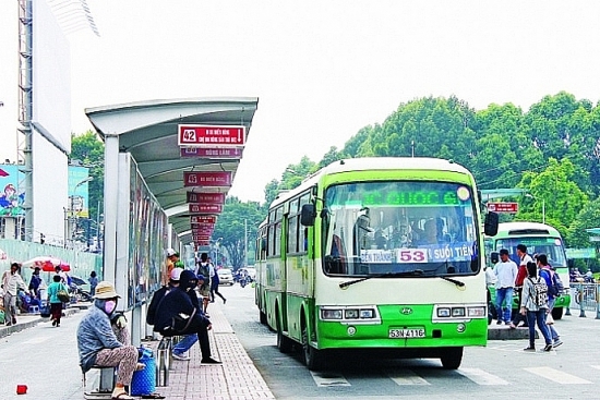 TP. HCM ra mắt ứng dụng tích hợp xe buýt và các dịch vụ Grab