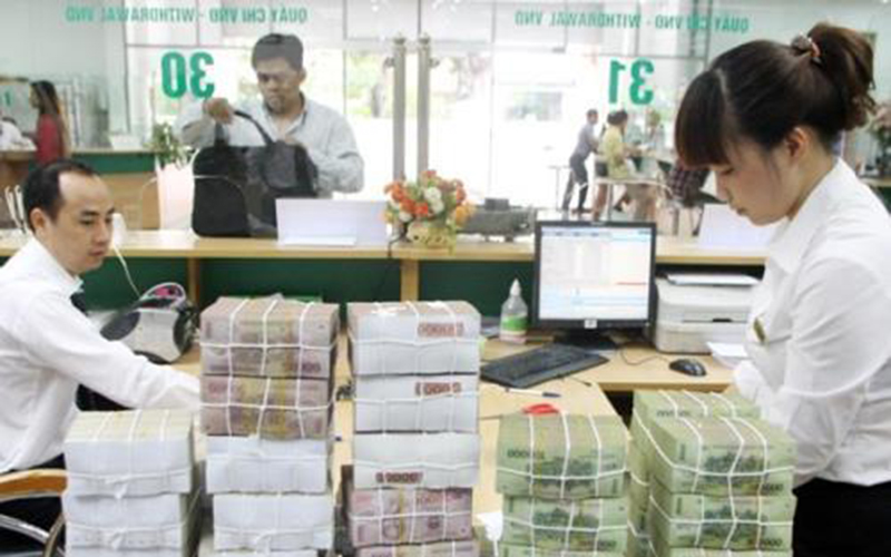 Sôi động dịch vụ cho vay tiêu dùng cuối năm