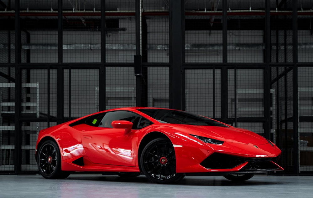 Siêu xe Lamborghini Huracan và Urus đã có mặt tại TP. Hồ Chí Minh