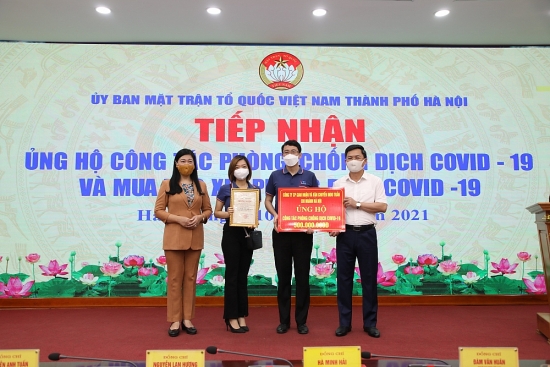 Doanh nghiệp logistics ủng hộ Quỹ vắc xin phòng chống Covid-19