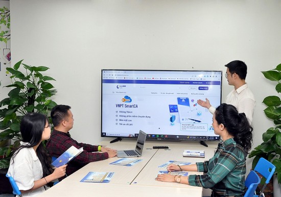 Nền tảng chuyển đổi số VNPT oneSME ưu đãi đến 20% nhân kỷ niệm 1 năm ra mắt