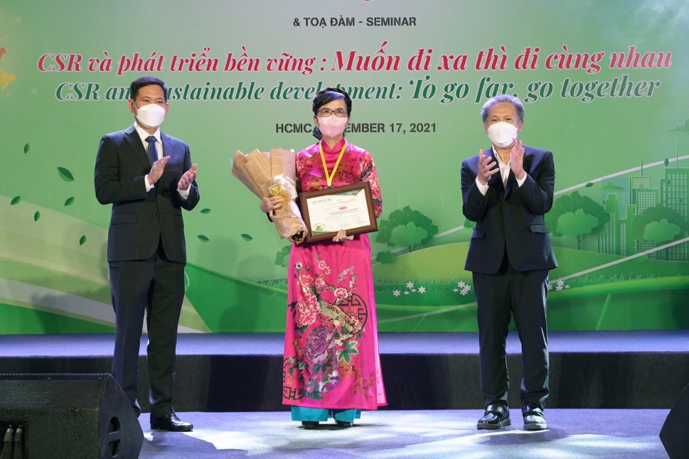 Dai-ichi Life Việt Nam được vinh danh "Doanh nghiệp vì Cộng đồng - Saigon Times CSR 2021” lần thứ ba