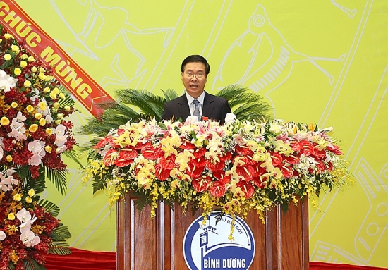 Đại hội đại biểu Đảng bộ tỉnh Bình Dương lần thứ XI: Đẩy mạnh đổi mới mô hình tăng trưởng kinh tế