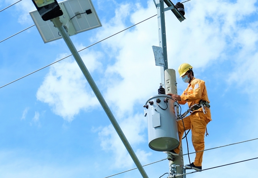 EVNSPC: Đảm bảo điện cho sản xuất, tiêu dùng Tết Nguyên đán