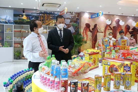 Ngành lương thực thực phẩm giữ tăng trưởng trong đại dịch