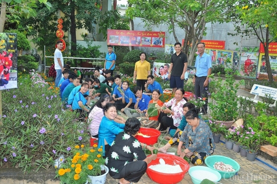Sẻ chia hương vị Tết với đối tượng chính sách và người nghèo