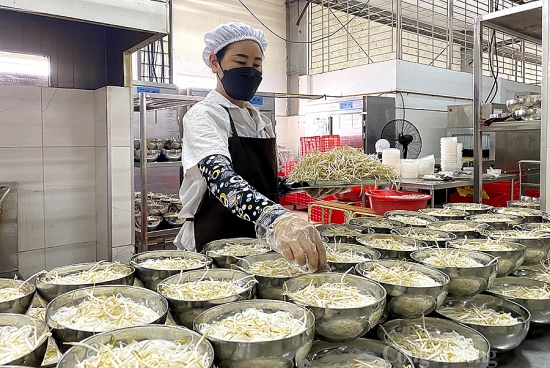 Khu công nghiệp ở Nghệ An - Kích hoạt phòng chống dịch ở mức cao nhất