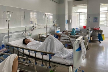 Vụ ngộ độc thực phẩm tại Đà Nẵng: Xử phạt 192,5 triệu đồng, đình chỉ hoạt động 4 tháng