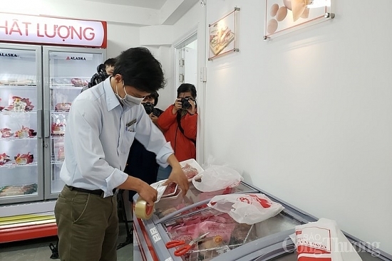 Đà Nẵng: 6 tháng xử phạt gần 1 tỷ đồng vi phạm an toàn thực phẩm