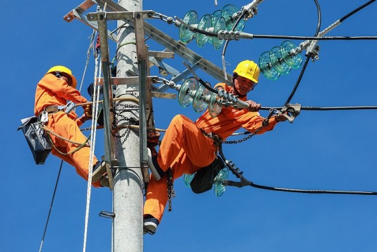 EVNCPC: Đẩy mạnh phong trào sử dụng năng lượng tiết kiệm hiệu quả