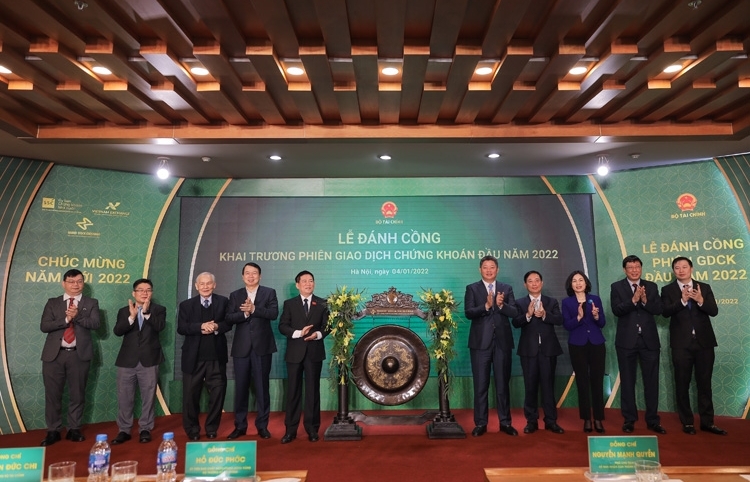 Phát triển thị trường chứng khoán minh bạch, lành mạnh và bền vững