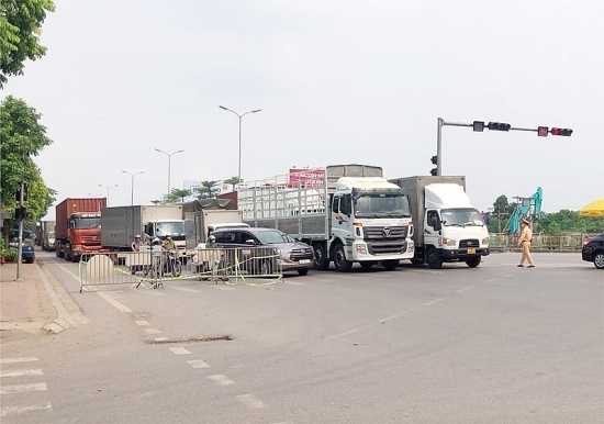 Hà Nội: Chỉ đạo khẩn để giảm ùn tắc tại 22 chốt kiểm dịch