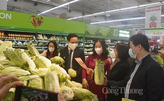 Hà Nội: Thương mại, xuất khẩu phục hồi tích cực