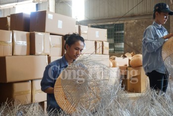 Nghệ An: Thiếu lao động tại các doanh nghiệp xuất khẩu mây tre đan