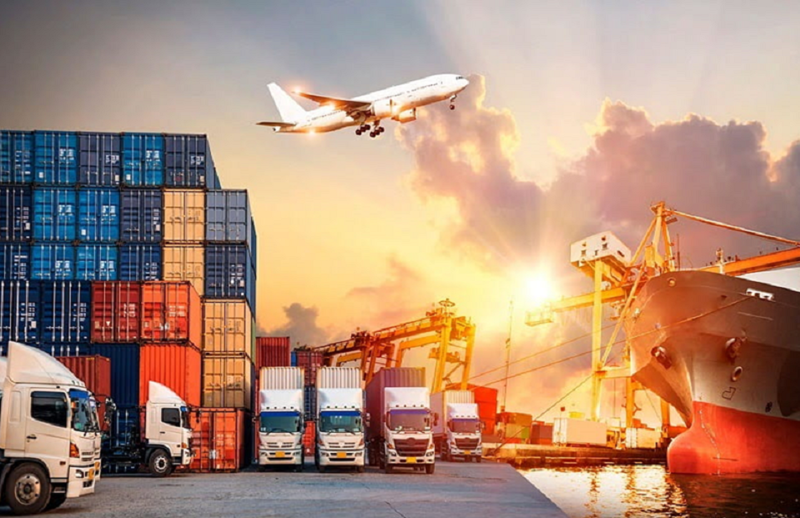 Xuất nhập khẩu 4 tháng đầu năm: Dấu ấn ngành chủ công ứng phó đứt gẫy