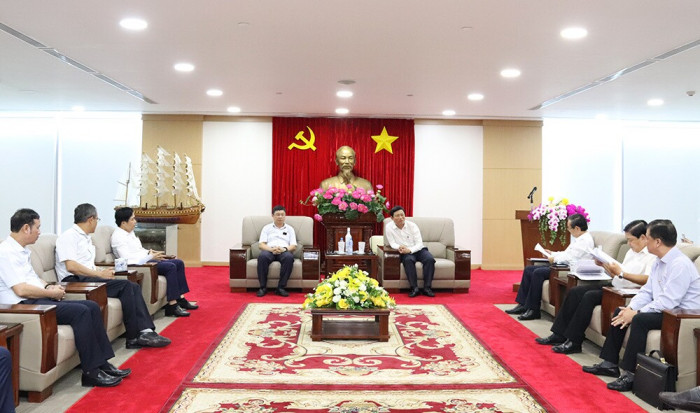 Bàn giải pháp tháo gỡ vướng mắc mặt bằng dự án truyền tải điện đi qua tỉnh Bình Dương