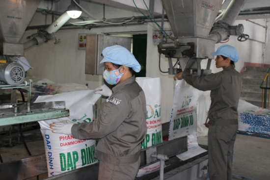 DAP 1 – Vinachem: Giữ vững “thành trì” sản xuất của doanh nghiệp