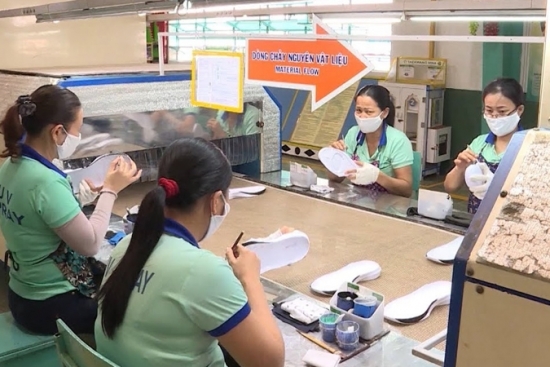 Doanh nghiệp da giày: Mong được tự chịu trách nhiệm trong phòng, chống dịch