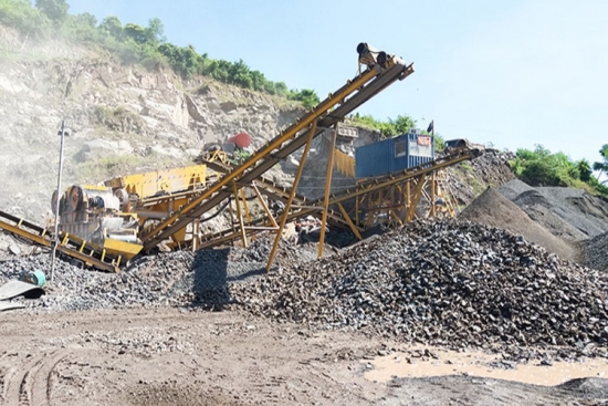 Có chủ trương nhưng chậm hướng dẫn: Doanh nghiệp khó khăn vẫn bị thúc đòi tiền