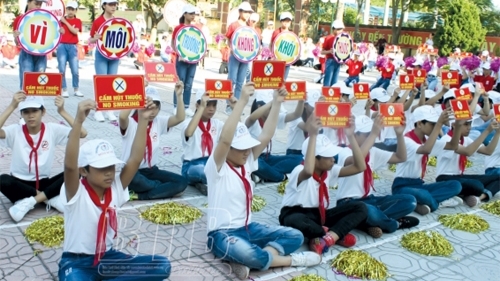 Tích cực xây dựng trường học không khói thuốc