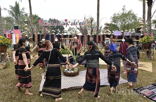 Trải nghiệm “Hương xuân vùng cao”