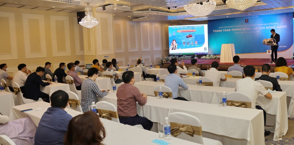 Lộ diện các khách hàng may mắn của Chương trình "Thanh toán thông minh – Lợi ích đồng hành"