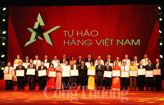 thanh tich cua nganh cong thuong huong ung cuoc van dong gop phan hoan thanh xuat sac cac chi tieu kinh te