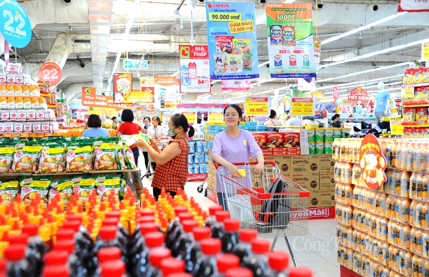 Tập trung triển khai Đề án phát triển thị trường trong nước gắn với Cuộc vận động "Người Việt Nam ưu tiên dùng hàng Việt Nam" giai đoạn 2021 - 2025