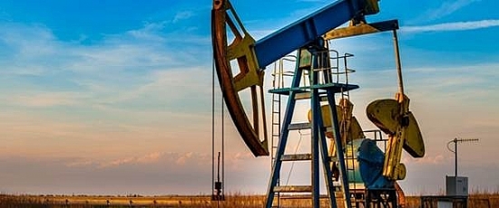 Tại sao giá dầu lại quan trọng đối với nền kinh tế toàn cầu?