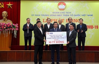 MB ủng hộ 10 tỷ đồng góp sức đẩy lùi đại dịch Covid-19