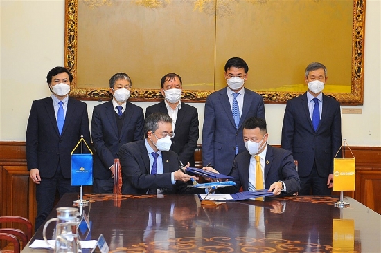 Công dân Việt Nam tại Ukraine được Sun Group tài trợ toàn bộ chi phí bay hồi hương