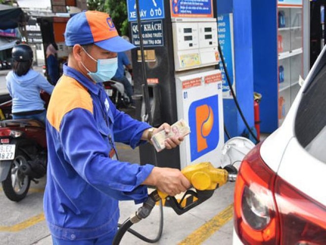Giá xăng dầu chiều 11/5: Điều chỉnh tăng trước áp lực lớn từ giá thế giới