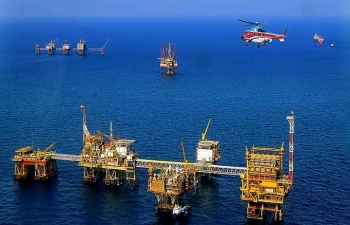Biến động “không tưởng” của giá dầu - PVN chủ động triển khai các giải pháp