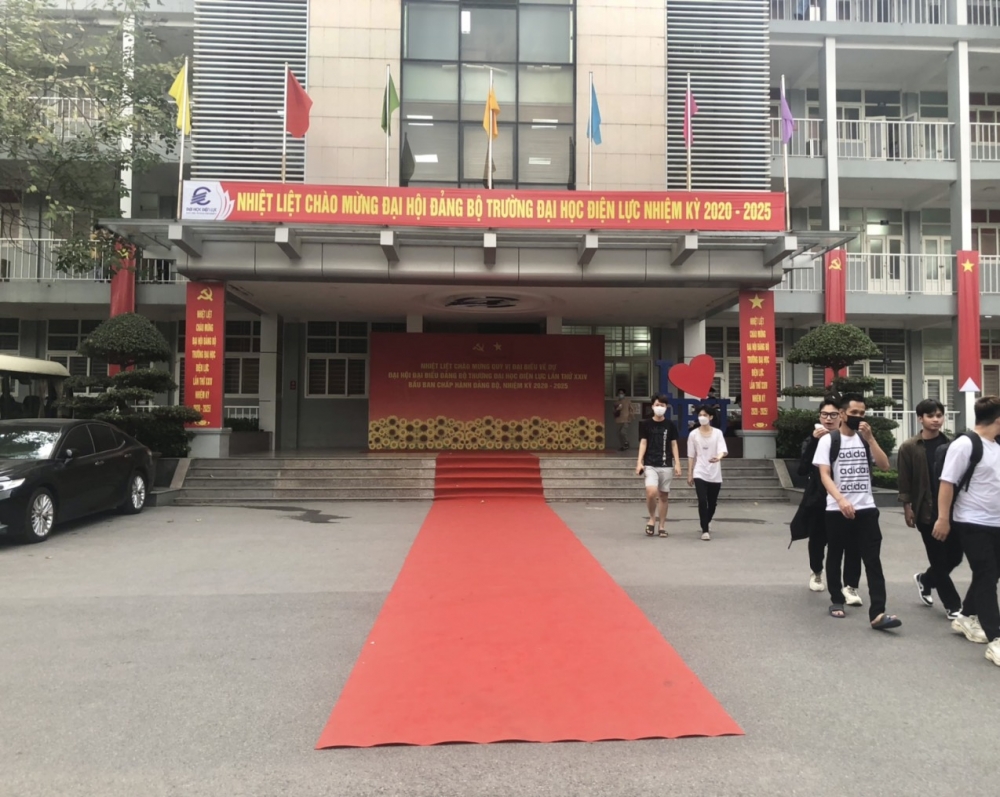 Đại hội Đảng bộ trường Đại học Điện lực: Kiện toàn công tác nhân sự và tổ chức cán bộ